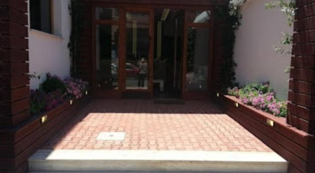 Hotel Boutique Artist Tirana Exterior foto