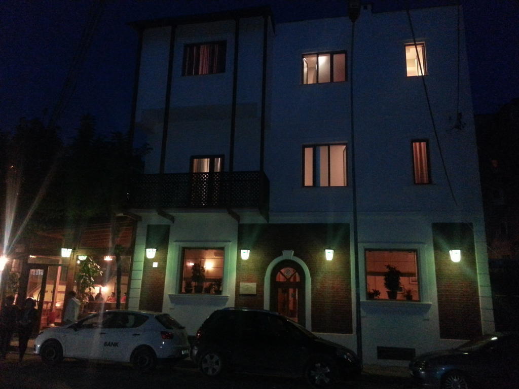 Hotel Boutique Artist Tirana Exterior foto